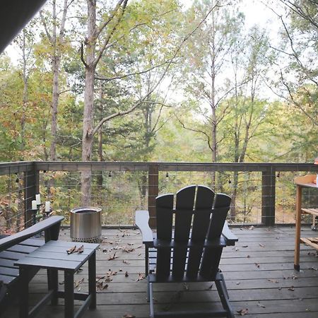 Bohamia - Cozy A-Frame Glamp On 268 Acre Forest Retreat تالاديغا المظهر الخارجي الصورة