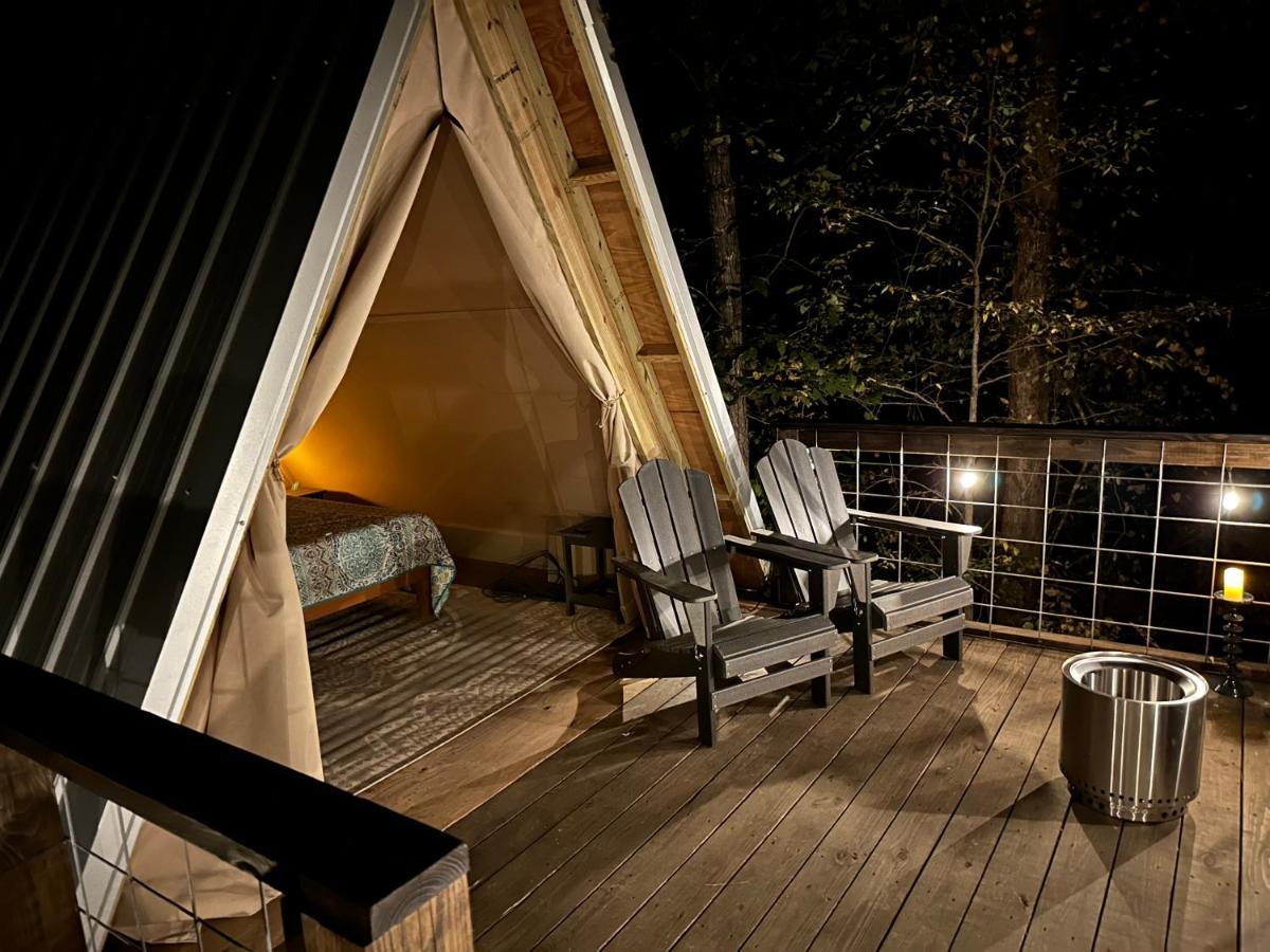 Bohamia - Cozy A-Frame Glamp On 268 Acre Forest Retreat تالاديغا المظهر الخارجي الصورة